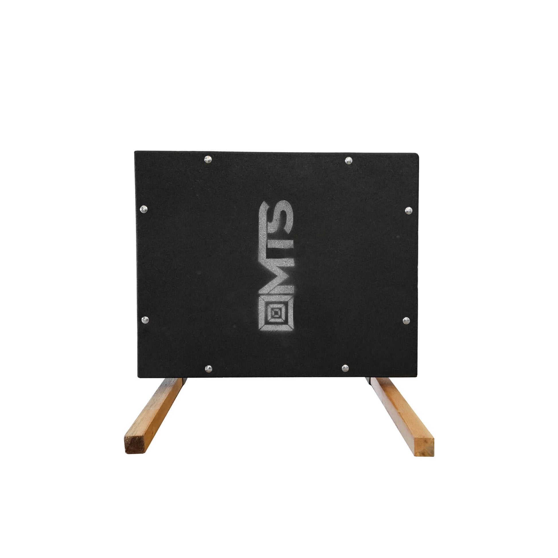 Přenosný lapač střel během střeleckého tréninku na venkovní střelnici